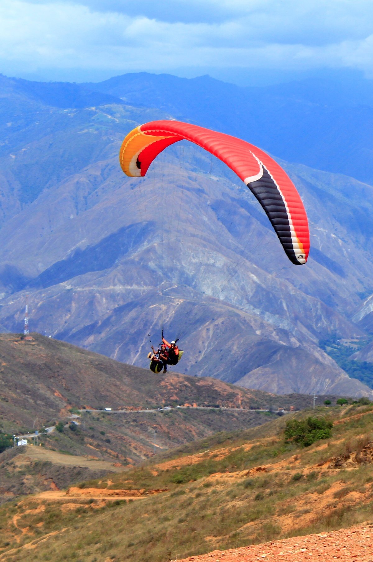 découvrez des astuces incontournables pour optimiser vos sessions de parapente avec kik. que vous soyez débutant ou pilote expérimenté, apprenez à maîtriser les techniques de vol, à choisir votre matériel idéal et à profiter pleinement de chaque envol.