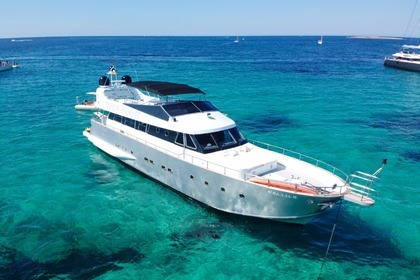 découvrez les meilleurs prix pour la location de bateaux à valence vers ibiza. profitez de paysages magnifiques et d'une navigation inoubliable dans les eaux méditerranéennes. réservez dès maintenant votre aventure en mer !